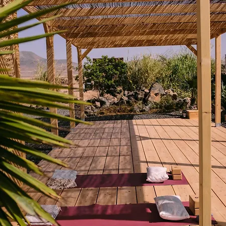 Surf & Yoga Retreats Fuerteventura Resort *