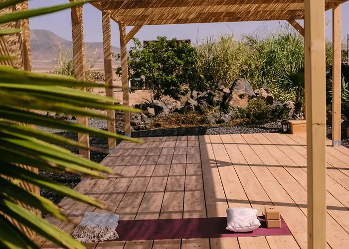 Surf & Yoga Retreats Fuerteventura Resort *