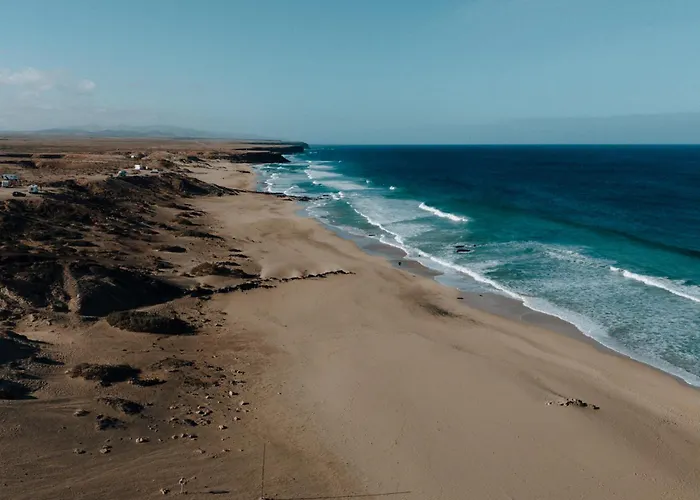 Surf & Yoga Retreats Fuerteventura Roque